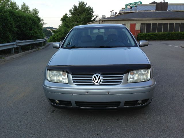 2002 Volkswagen Jetta 4dr 112 WB AWD