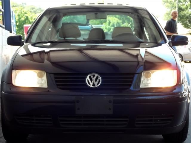 2002 Volkswagen Jetta 4dr 112 WB AWD