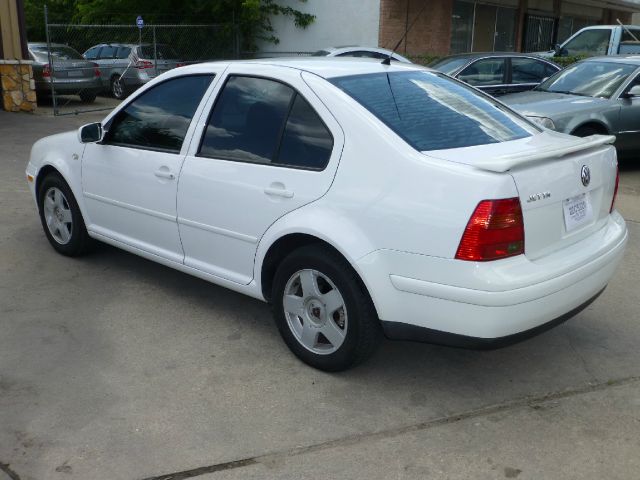 2002 Volkswagen Jetta Quad Cab 4x2 Shortbox XLT