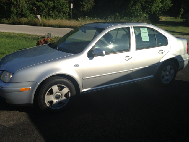 2002 Volkswagen Jetta Quad Cab 4x2 Shortbox XLT