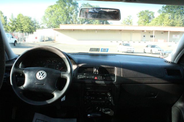 2002 Volkswagen Jetta King Cab 4WD