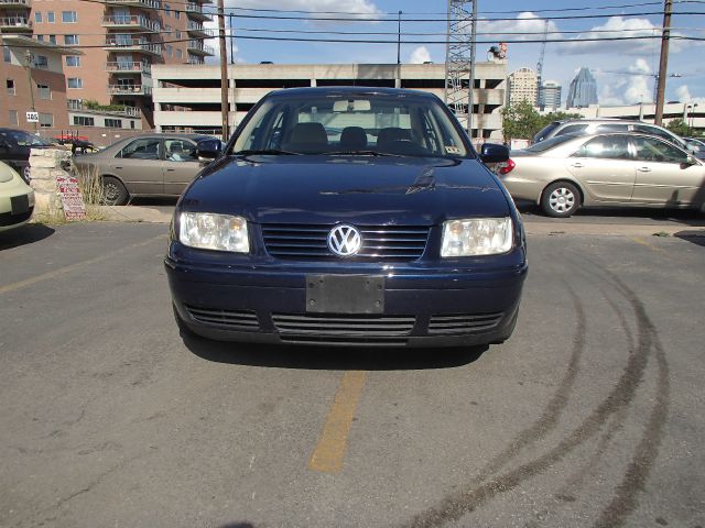 2002 Volkswagen Jetta Quad Cab 4x2 Shortbox XLT