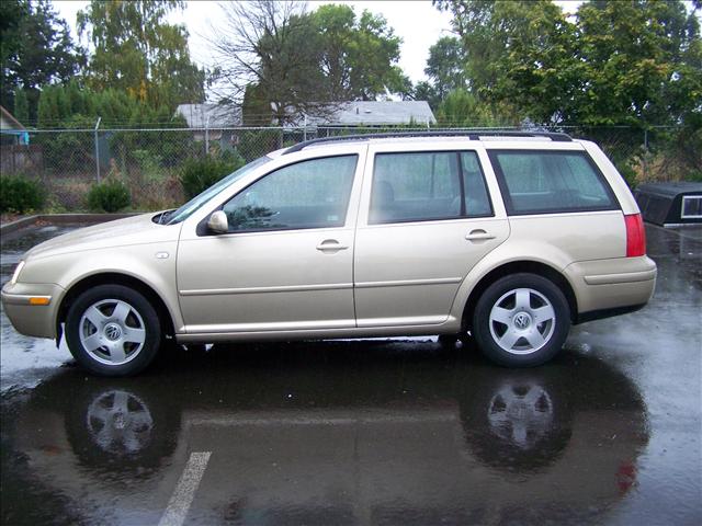 2002 Volkswagen Jetta FWD 4dr Sport