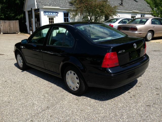 2002 Volkswagen Jetta Quad Cab 4x2 Shortbox XLT