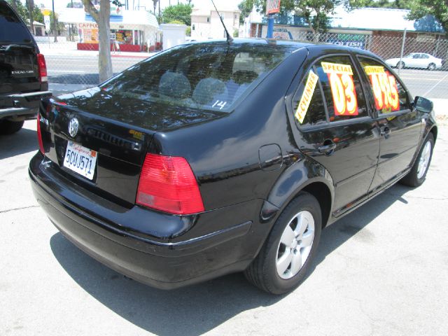 2003 Volkswagen Jetta Quad Cab 4x2 Shortbox XLT