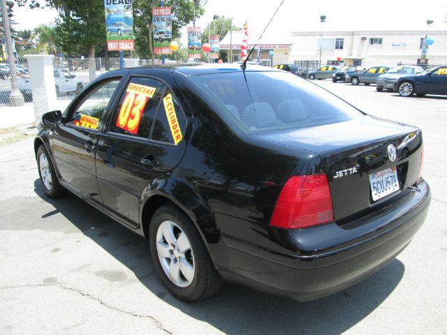 2003 Volkswagen Jetta Quad Cab 4x2 Shortbox XLT