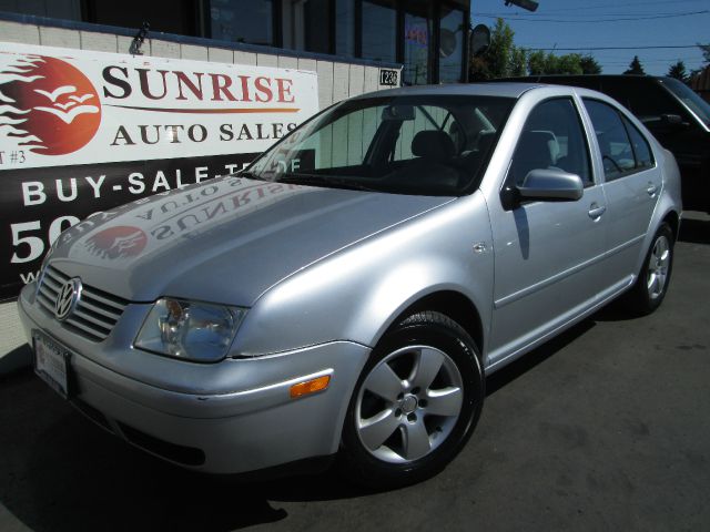 2003 Volkswagen Jetta FWD 4dr Sport