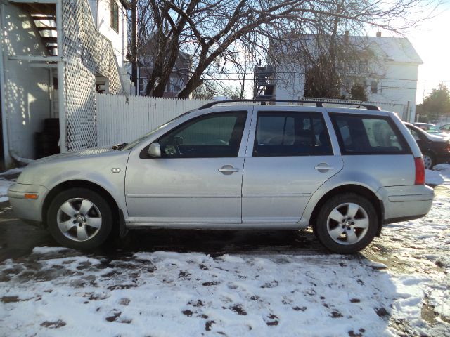 2003 Volkswagen Jetta Quad Cab 4x2 Shortbox XLT