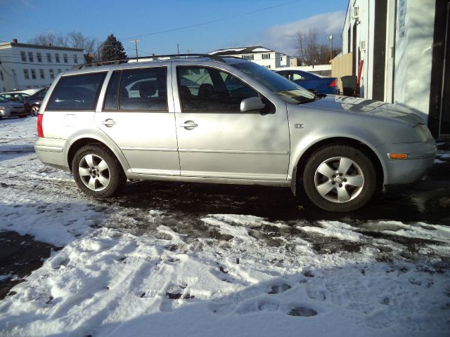 2003 Volkswagen Jetta Quad Cab 4x2 Shortbox XLT