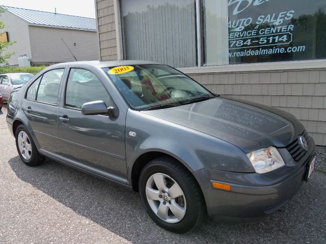 2003 Volkswagen Jetta Quad Cab 4x2 Shortbox XLT