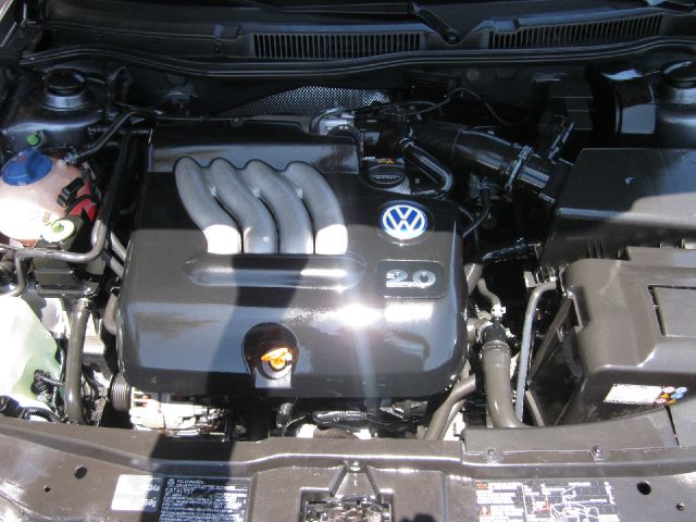 2003 Volkswagen Jetta I-4 Manual