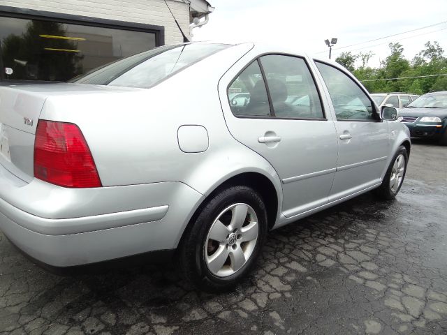 2003 Volkswagen Jetta 4matic 4dr 3.5L