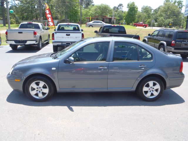 2003 Volkswagen Jetta Quad Cab 4x2 Shortbox XLT