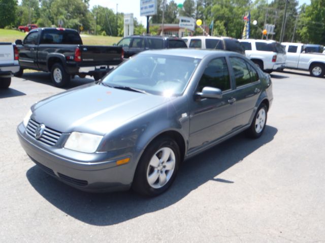 2003 Volkswagen Jetta Quad Cab 4x2 Shortbox XLT