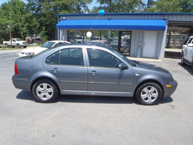 2003 Volkswagen Jetta Quad Cab 4x2 Shortbox XLT