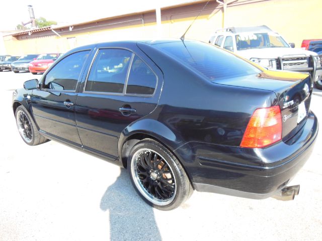 2003 Volkswagen Jetta 5.0L