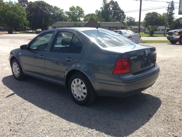 2003 Volkswagen Jetta I-4 Manual