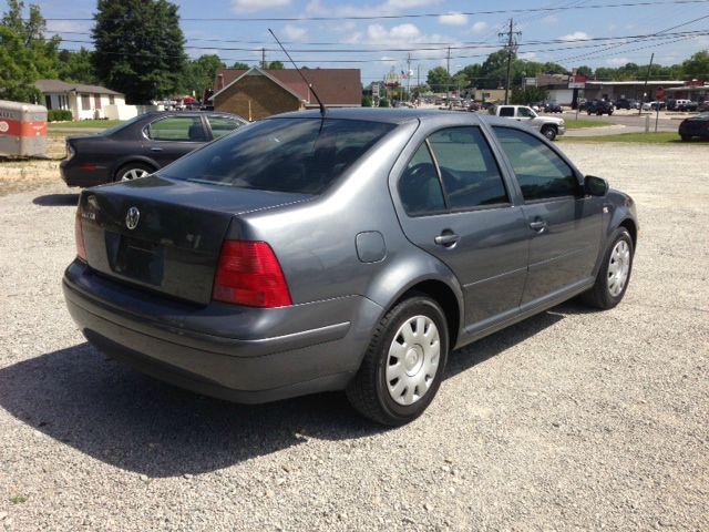 2003 Volkswagen Jetta I-4 Manual