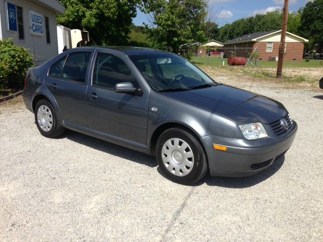 2003 Volkswagen Jetta I-4 Manual