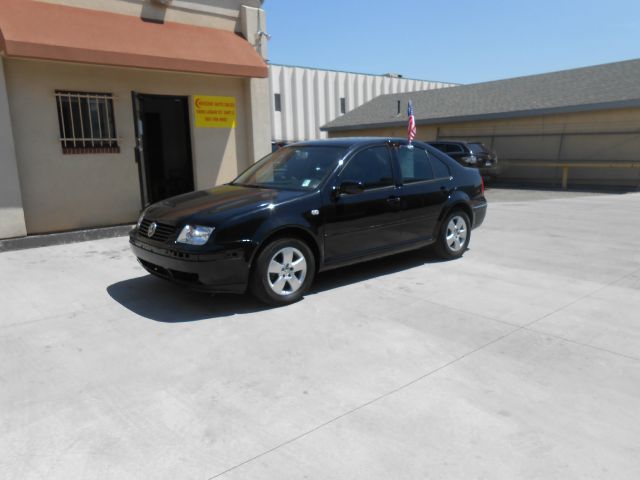 2003 Volkswagen Jetta Quad Cab 4x2 Shortbox XLT