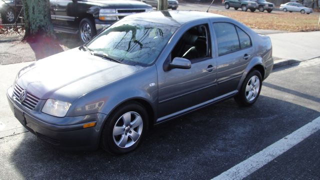 2003 Volkswagen Jetta Quad Cab 4x2 Shortbox XLT