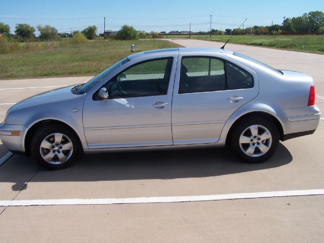 2003 Volkswagen Jetta Quad Cab 4x2 Shortbox XLT