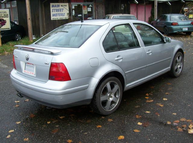 2003 Volkswagen Jetta 5.0L