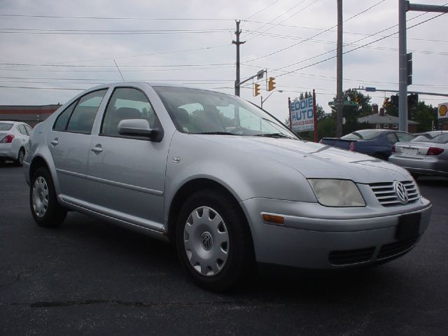 2003 Volkswagen Jetta I-4 Manual