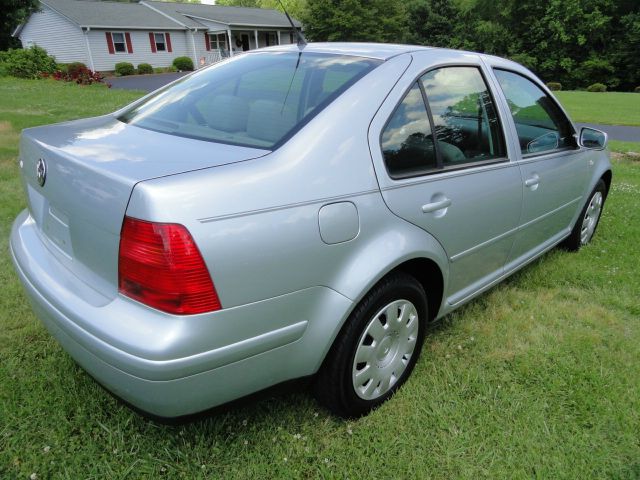 2003 Volkswagen Jetta Unknown