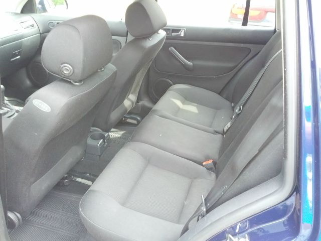 2003 Volkswagen Jetta With Leather