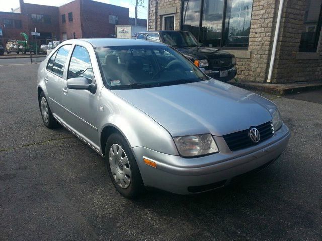 2003 Volkswagen Jetta I-4 Manual