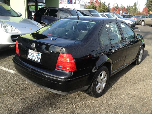 2003 Volkswagen Jetta Quad Cab 4x2 Shortbox XLT