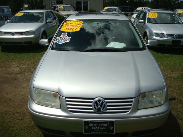 2003 Volkswagen Jetta Quad Cab 4x2 Shortbox XLT