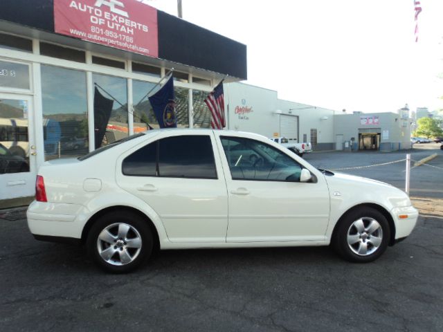 2003 Volkswagen Jetta Quad Cab 4x2 Shortbox XLT