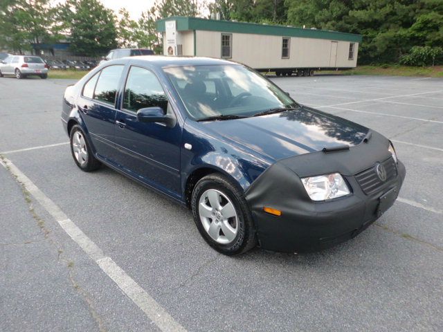 2003 Volkswagen Jetta Quad Cab 4x2 Shortbox XLT