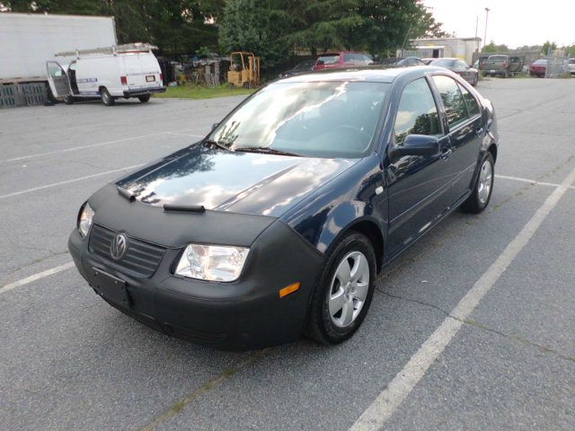 2003 Volkswagen Jetta Quad Cab 4x2 Shortbox XLT