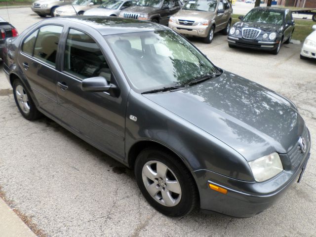 2003 Volkswagen Jetta Quad Cab 4x2 Shortbox XLT