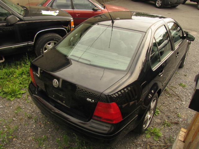 2003 Volkswagen Jetta 5.0L