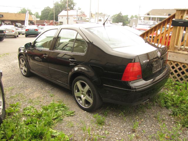 2003 Volkswagen Jetta 5.0L