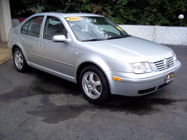 2003 Volkswagen Jetta I-4 Manual