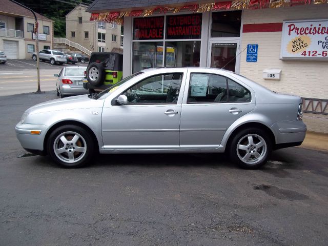 2003 Volkswagen Jetta I-4 Manual