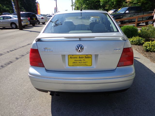 2003 Volkswagen Jetta Supercharged Notchback