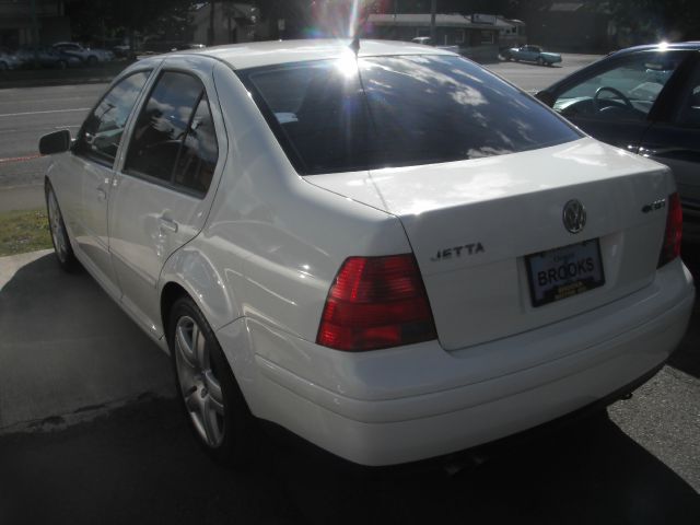 2003 Volkswagen Jetta King Cab 4WD