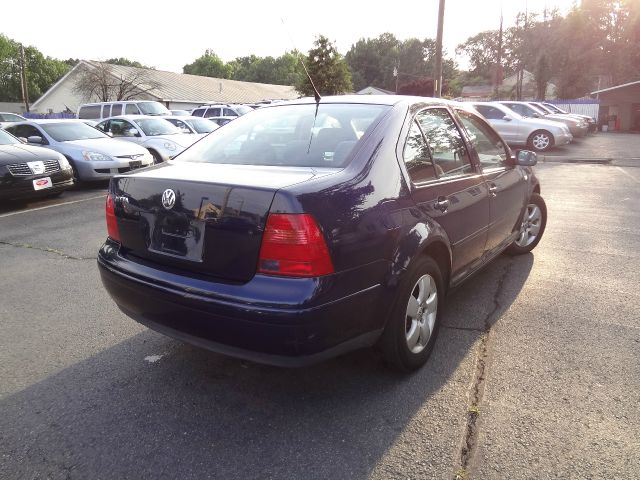 2003 Volkswagen Jetta Quad Cab 4x2 Shortbox XLT