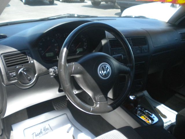 2003 Volkswagen Jetta Supercharged Notchback