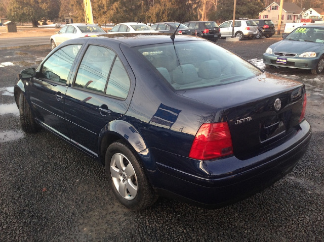 2003 Volkswagen Jetta Quad Cab 4x2 Shortbox XLT