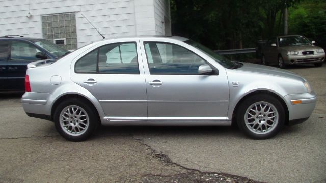 2003 Volkswagen Jetta Supercharged Notchback