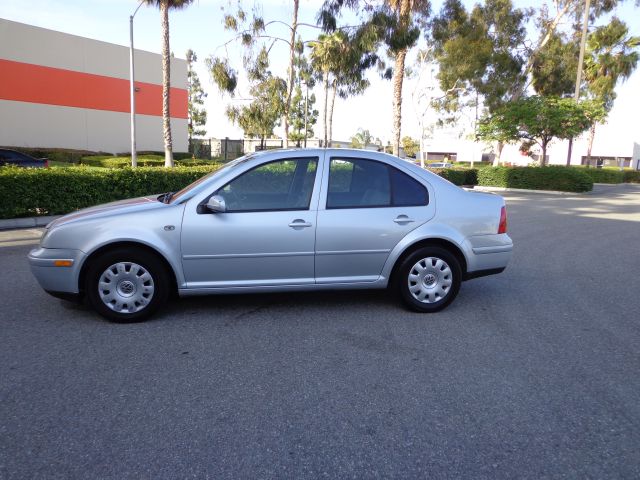 2003 Volkswagen Jetta I-4 Manual