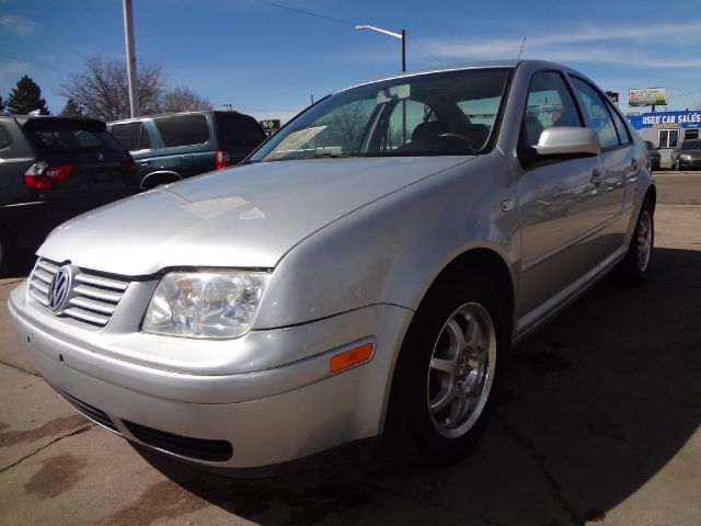 2003 Volkswagen Jetta I-4 Manual