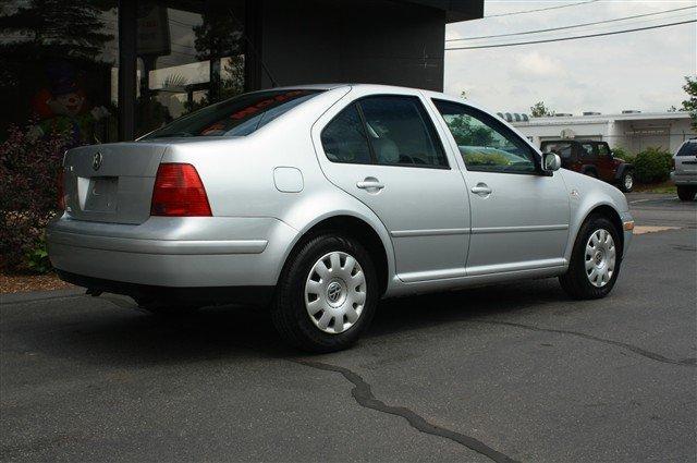 2003 Volkswagen Jetta S Sedan